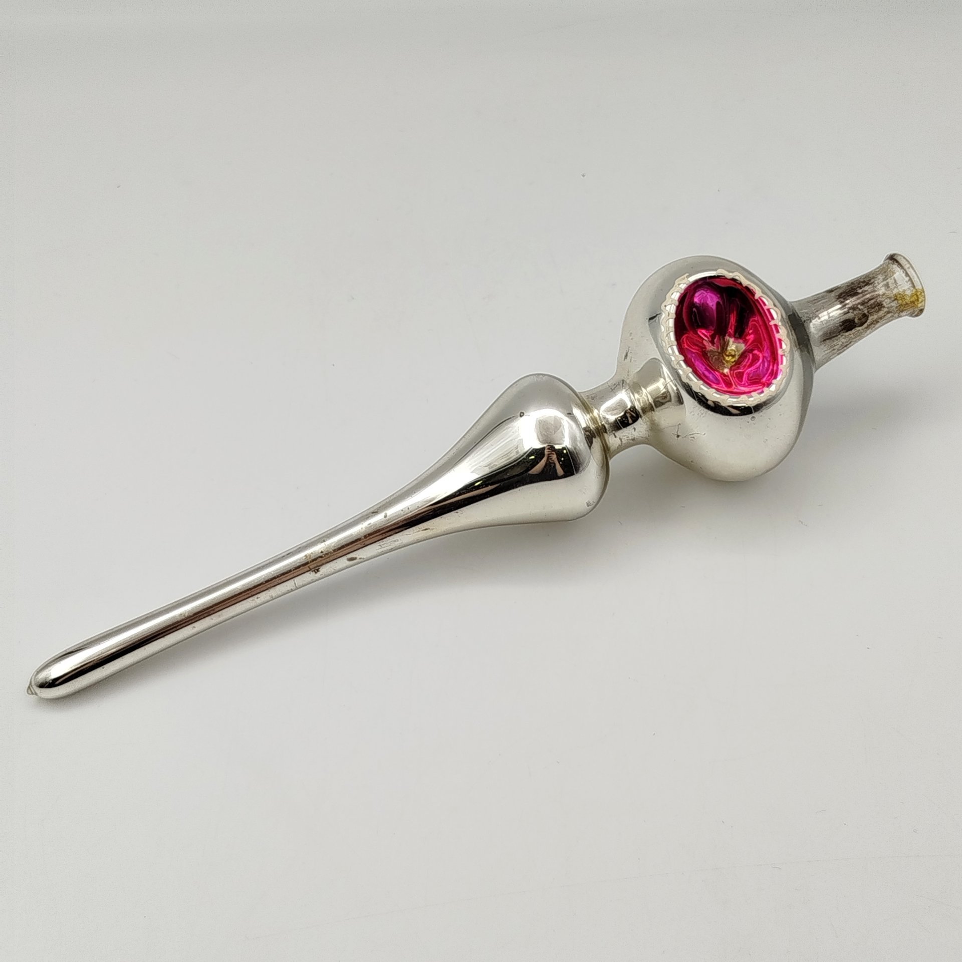 Игрушка елочная "Пика" (навершие/наконечник на елку), стекло, краска, СССР, 1960-1980 гг.