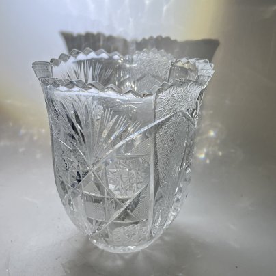 Вазочка для небольшого букета с резным геометрическим декором, хрусталь, алмазная грань, СССР, 1970-1990 гг.