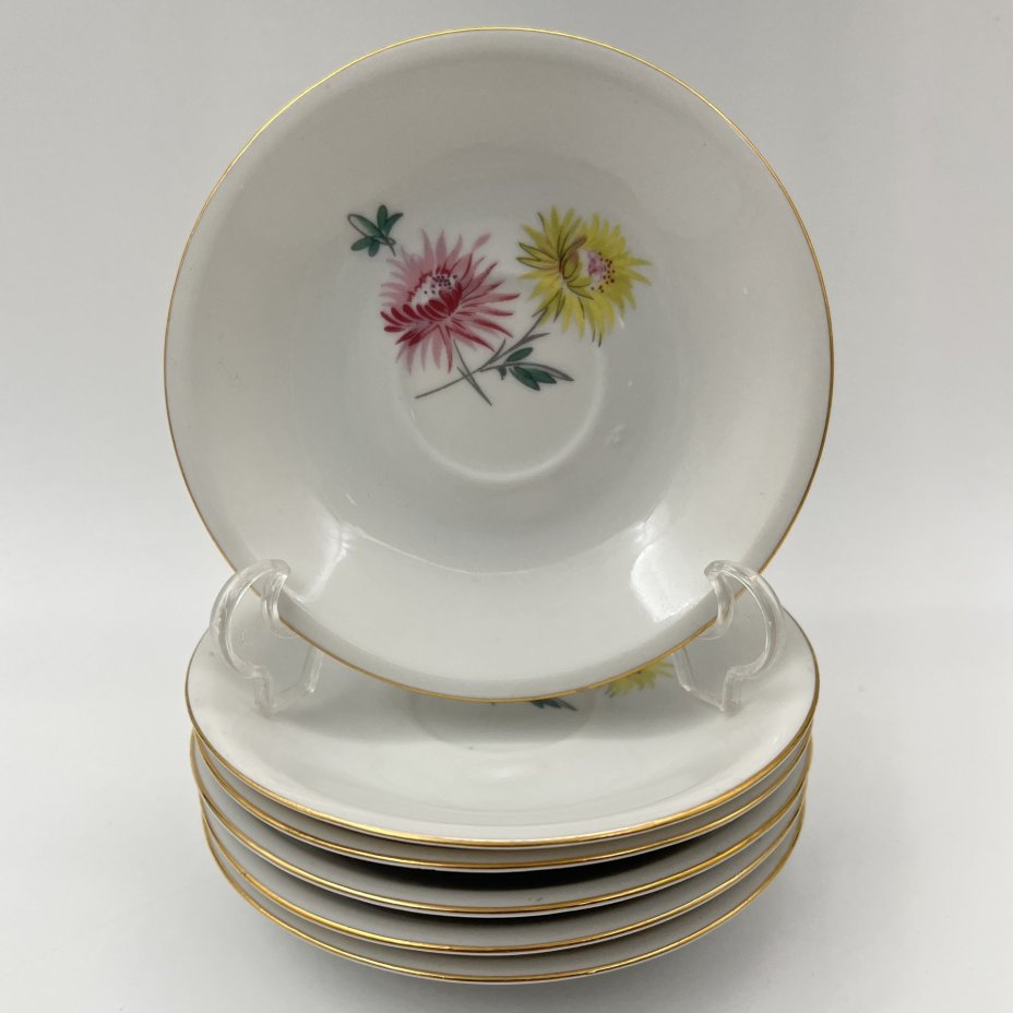 Набор из шести блюдец "Хризантема"