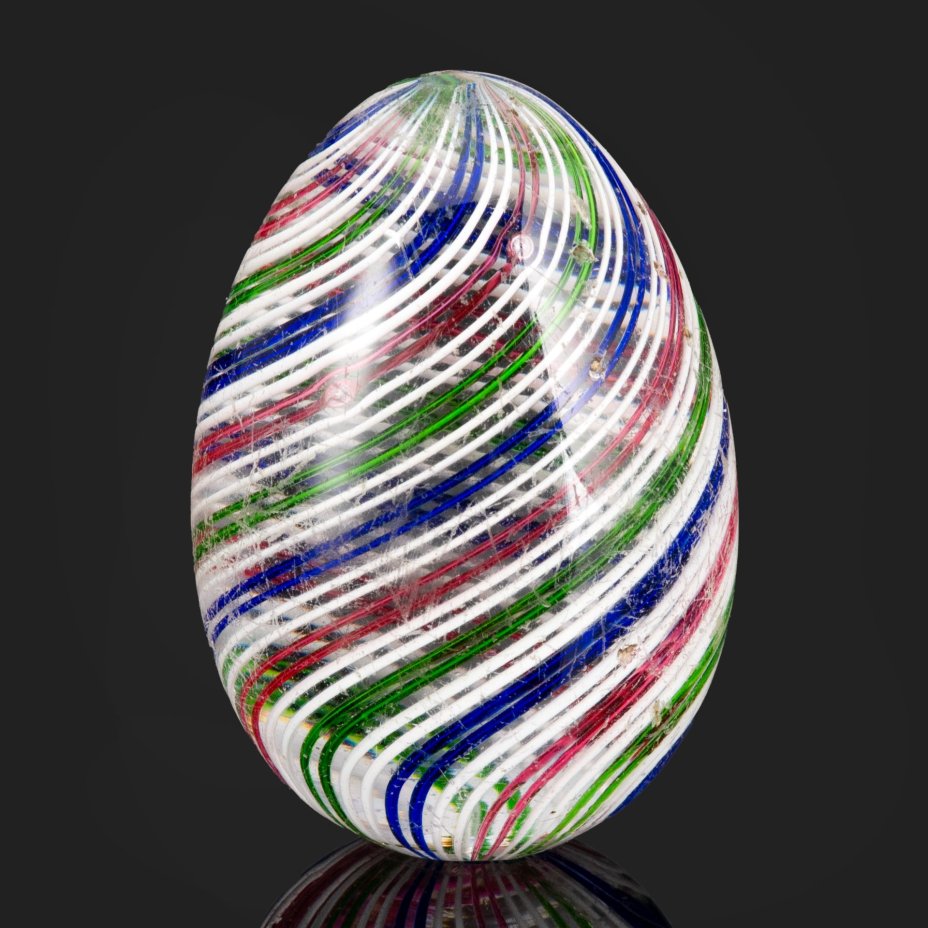 Яйцо пасхальное, выполненное в технике венецианской нити