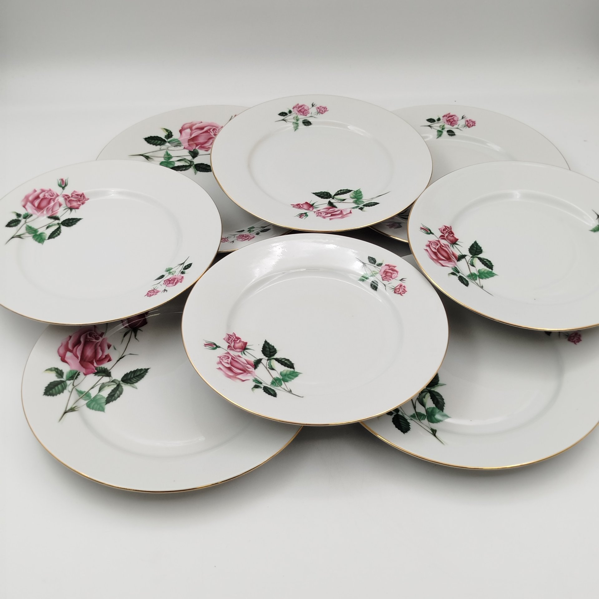 Набор десертных и пирожковых тарелок с цветочным декором на 4 персоны (8 тарелок), фарфор, деколь, золочение, Moritz Zdekauer (MZ), Чехословакия, 1970-1990 гг.
