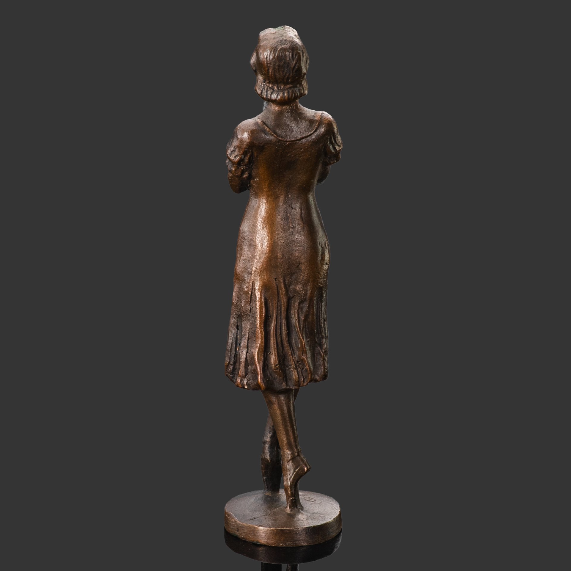 Статуэтка "Балерина Галина Уланова в роли Джульетты", автор Ю. Жмаев, бронза, литье, Завод художественного литья «Монументскульптура» (ЛЗХЛ), СССР, 1981 г., Завод художественного литья «Монументскульптура» (ЛЗХЛ)
