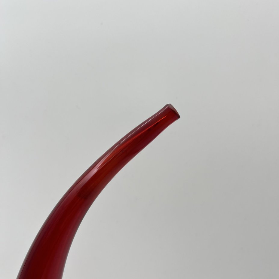 Кубок для вина ("Рог изобилия"), украшенный рельефным резным декором, хрусталь, алмазная грань, Гусевской хрустальный завод (Гусь-Хрустальный), СССР, 1970-1990 гг.