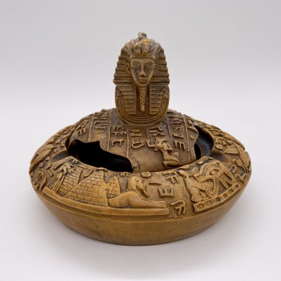 Пепельница "Фараон", пластик, Египет, 1990-2000 гг.