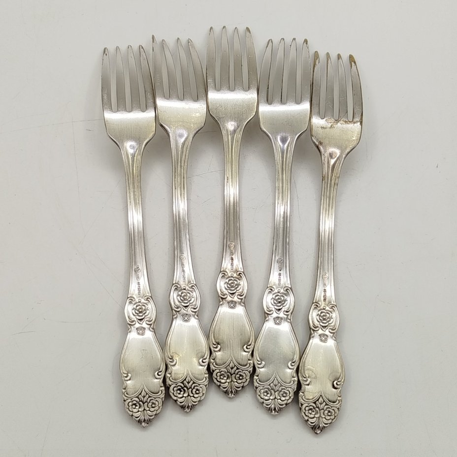 Набор из пяти вилок "Серебряная роза", мНЦ (медь-никель-цинк), Кольчугинский завод цветных металлов, СССР, 1960-1990 гг.