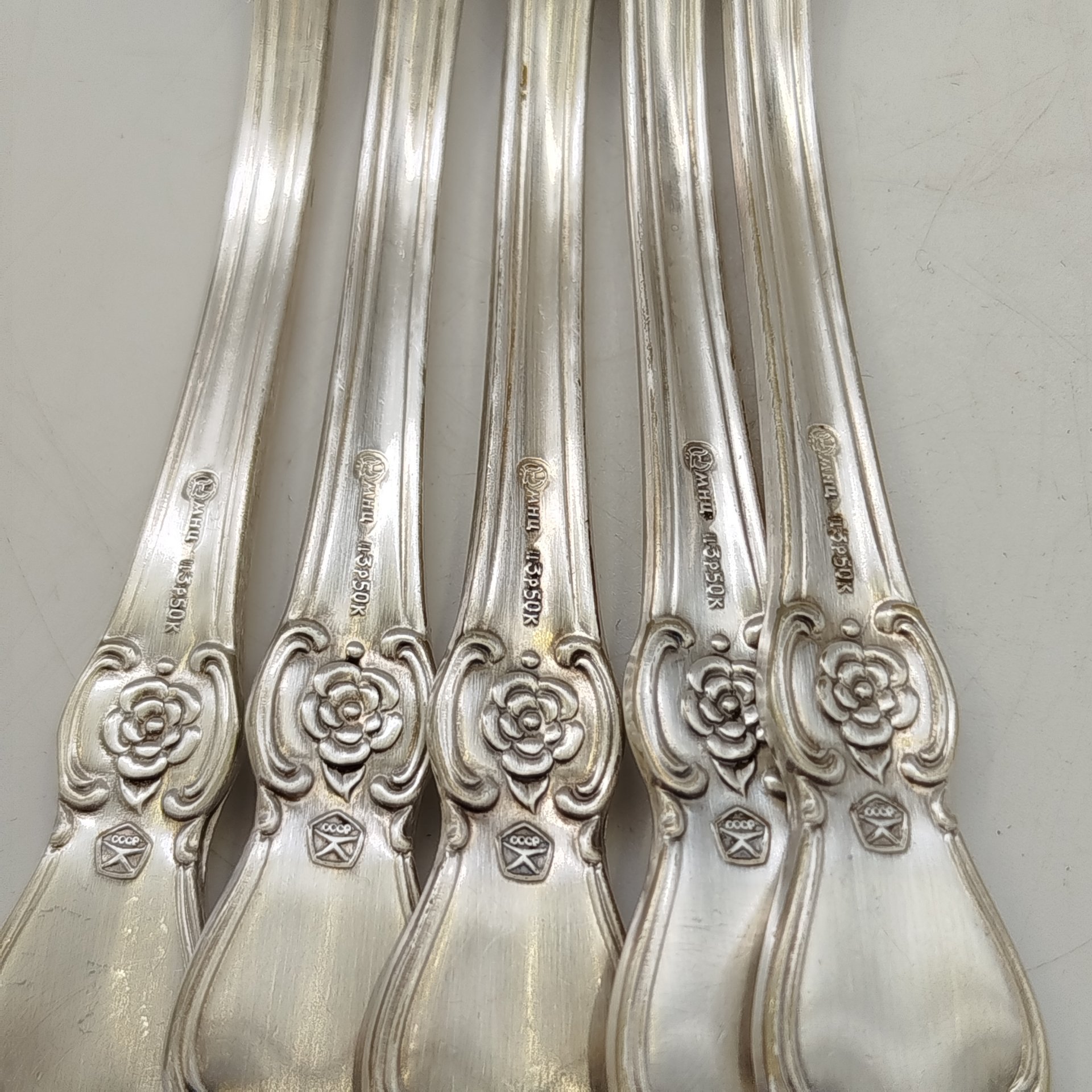 Набор из пяти вилок "Серебряная роза", мНЦ (медь-никель-цинк), Кольчугинский завод цветных металлов, СССР, 1960-1990 гг.