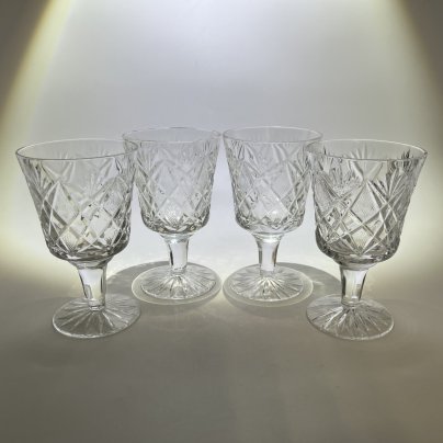 Набор из 4 бокалов/фужеров с геометрическим декором, хрусталь, пресс, СССР, 1970-1990 гг.