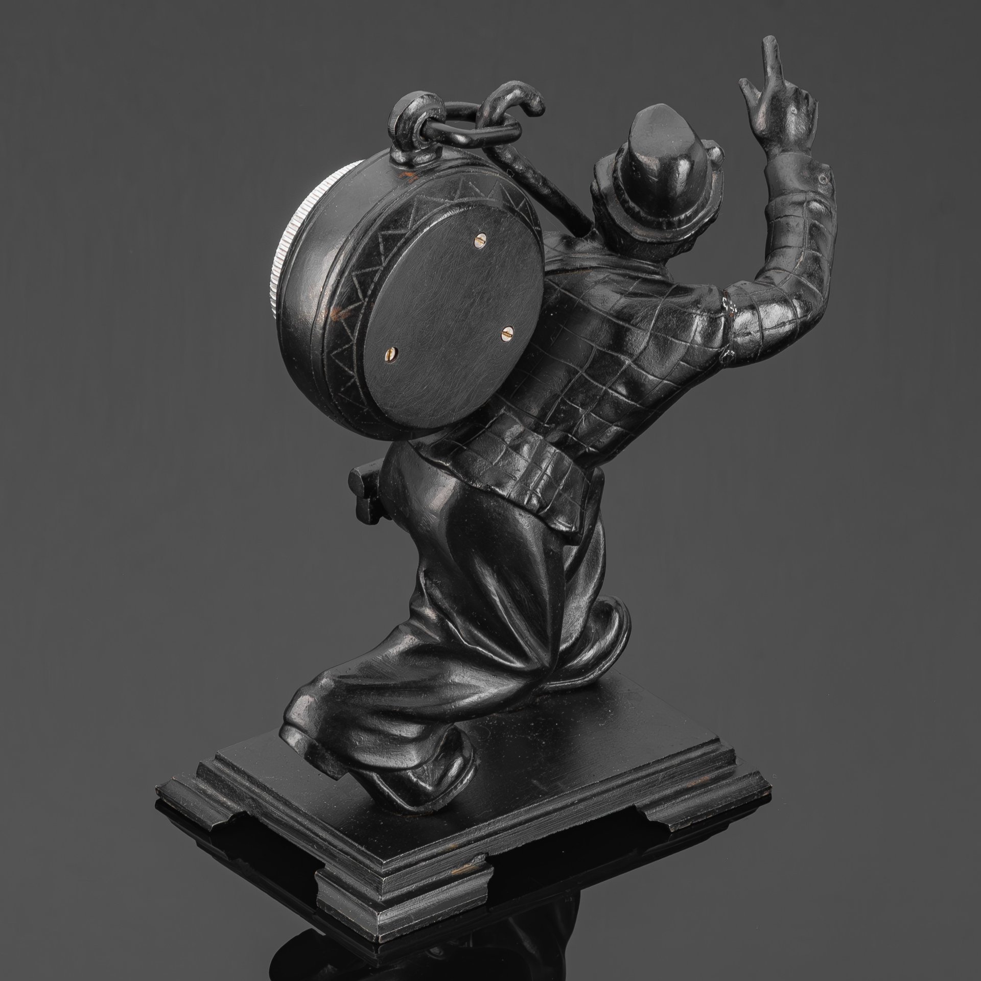 Часы "Клоун", чугун, крашение, Каслинский чугунолитейный завод (Касли), СССР, 1960 г.