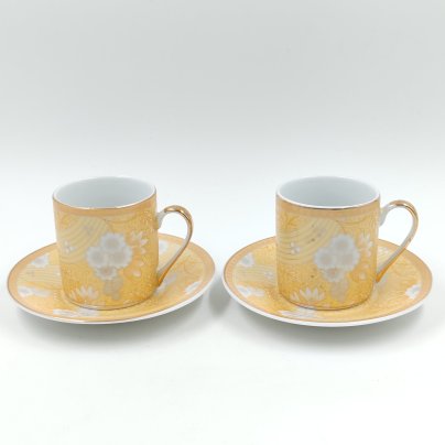 Комплект кофейных пар с цветочным орнаментом на две персоны, Saitoshi Ceramics