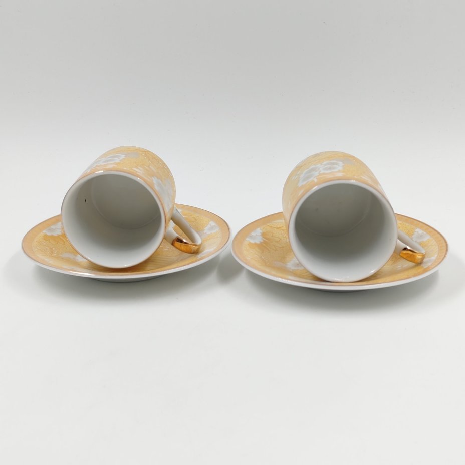 Комплект кофейных пар с цветочным орнаментом на две персоны, Saitoshi Ceramics