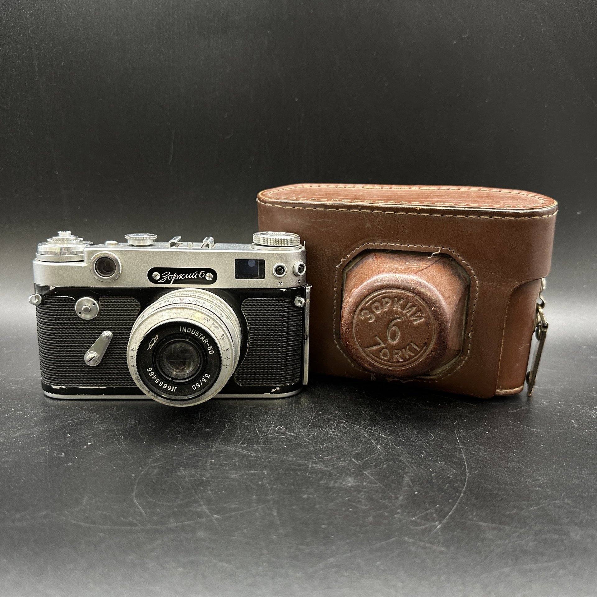 Фотоаппарат "Зоркий 6" с объективом "Индустар 50", в оригинальном кофре, Красногорский механический завод (КМЗ)