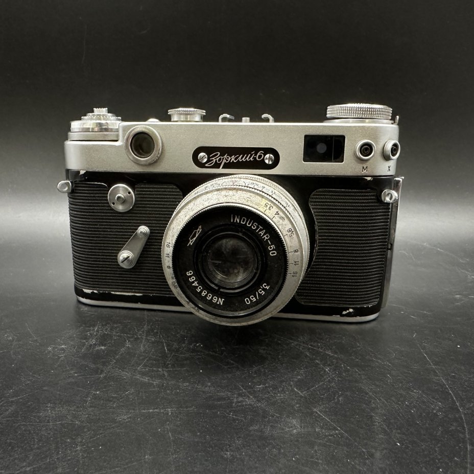 Фотоаппарат "Зоркий 6" с объективом "Индустар 50", в оригинальном кофре, Красногорский механический завод (КМЗ)