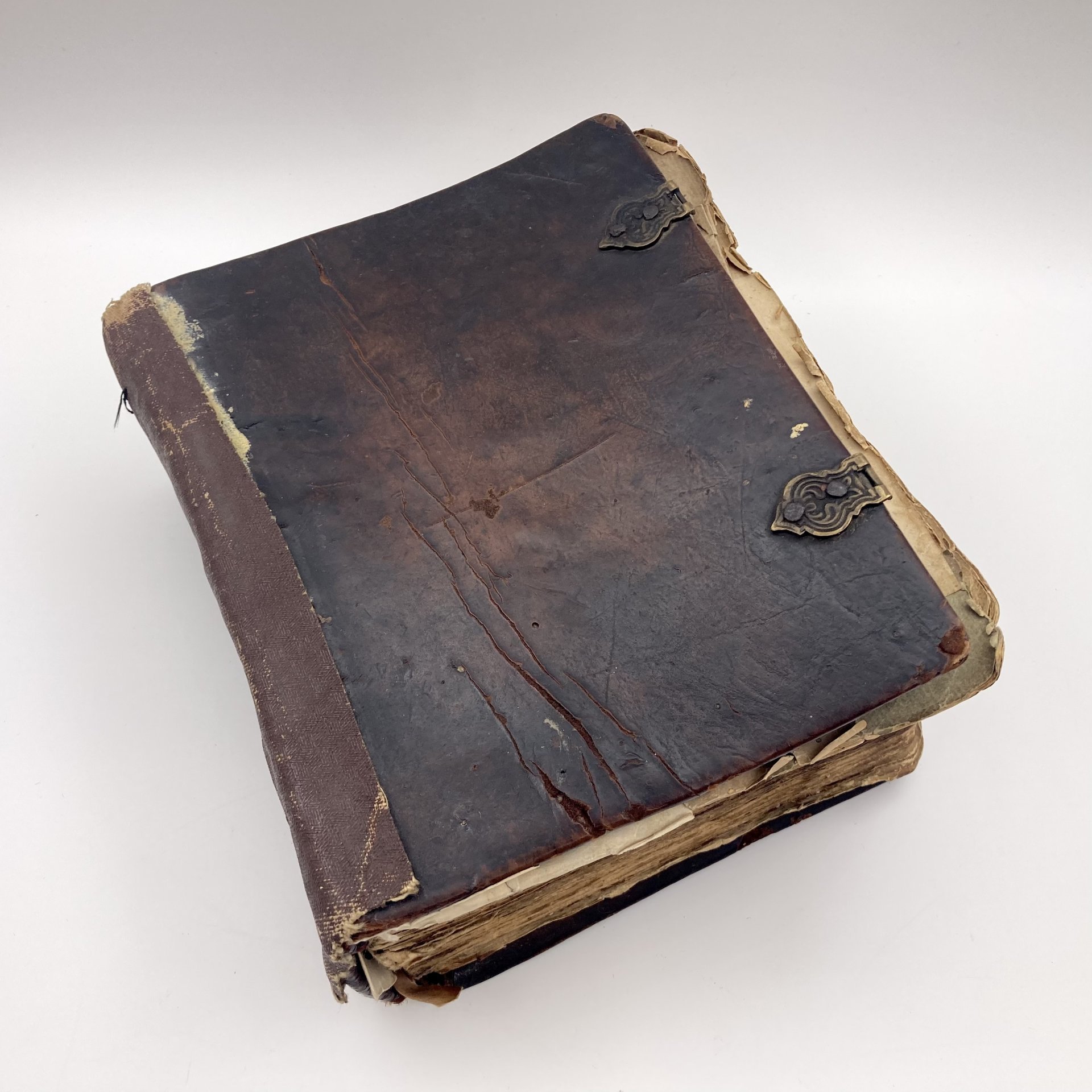 Книга "Псалтырь" (перепечатка с образца 1646 г.), бумага, печать, дерево, кожа, латунь