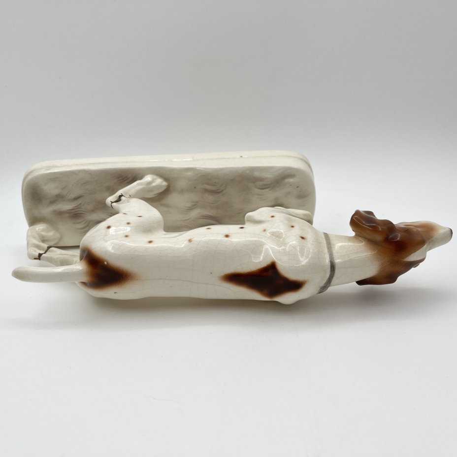 Статуэтка "Гладкошерстный бракк", фаянс, аэрография, Sitzendorf, ГДР, 1950-1972 гг.