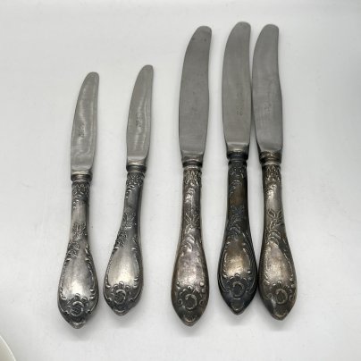 Набор из 5 столовых ножей разного размера, мельхиор (медь-никель), СССР, 1960-1980 гг.