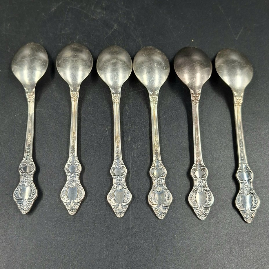 Набор из шести кофейных ложек с растительным декором, мНЦ (медь-никель-цинк), Режевский механический завод (РМ), СССР, 1970-1990 гг.