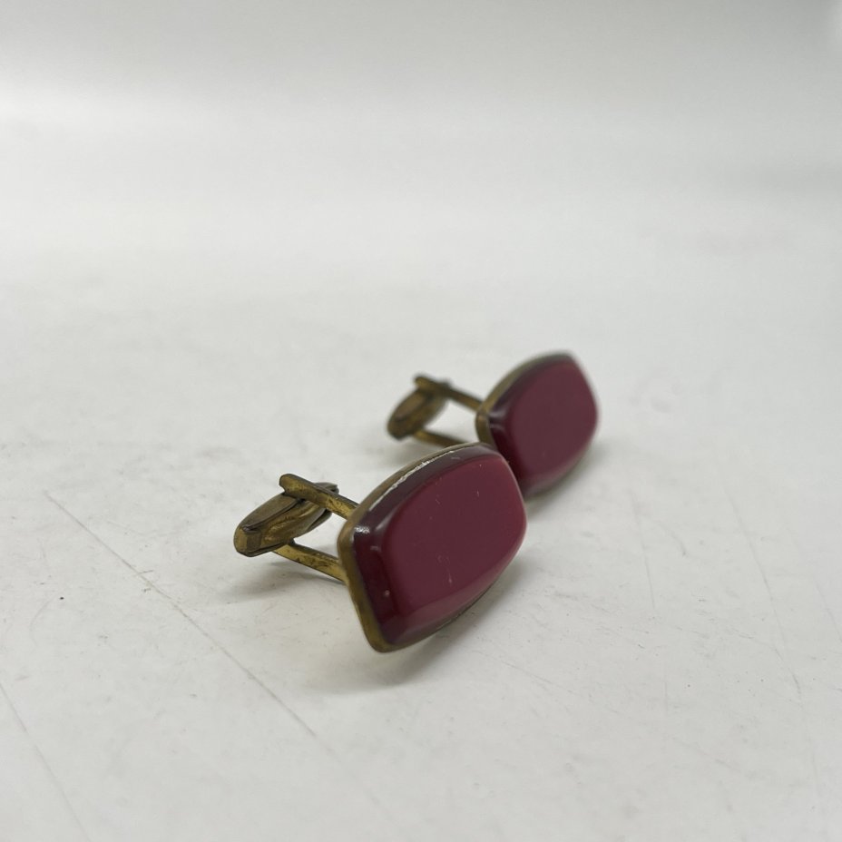 Запонки винтажные в малиновом оттенке