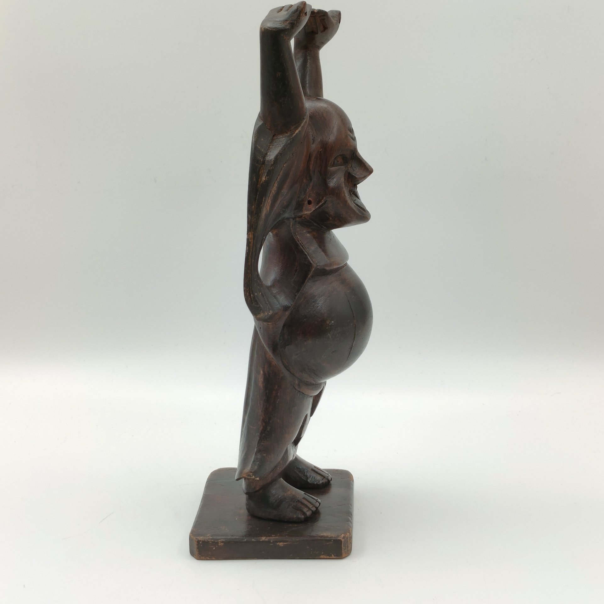 Статуэтка "Смеющийся Будда", дерево, резьба, Индия, 1970-1990 гг.
