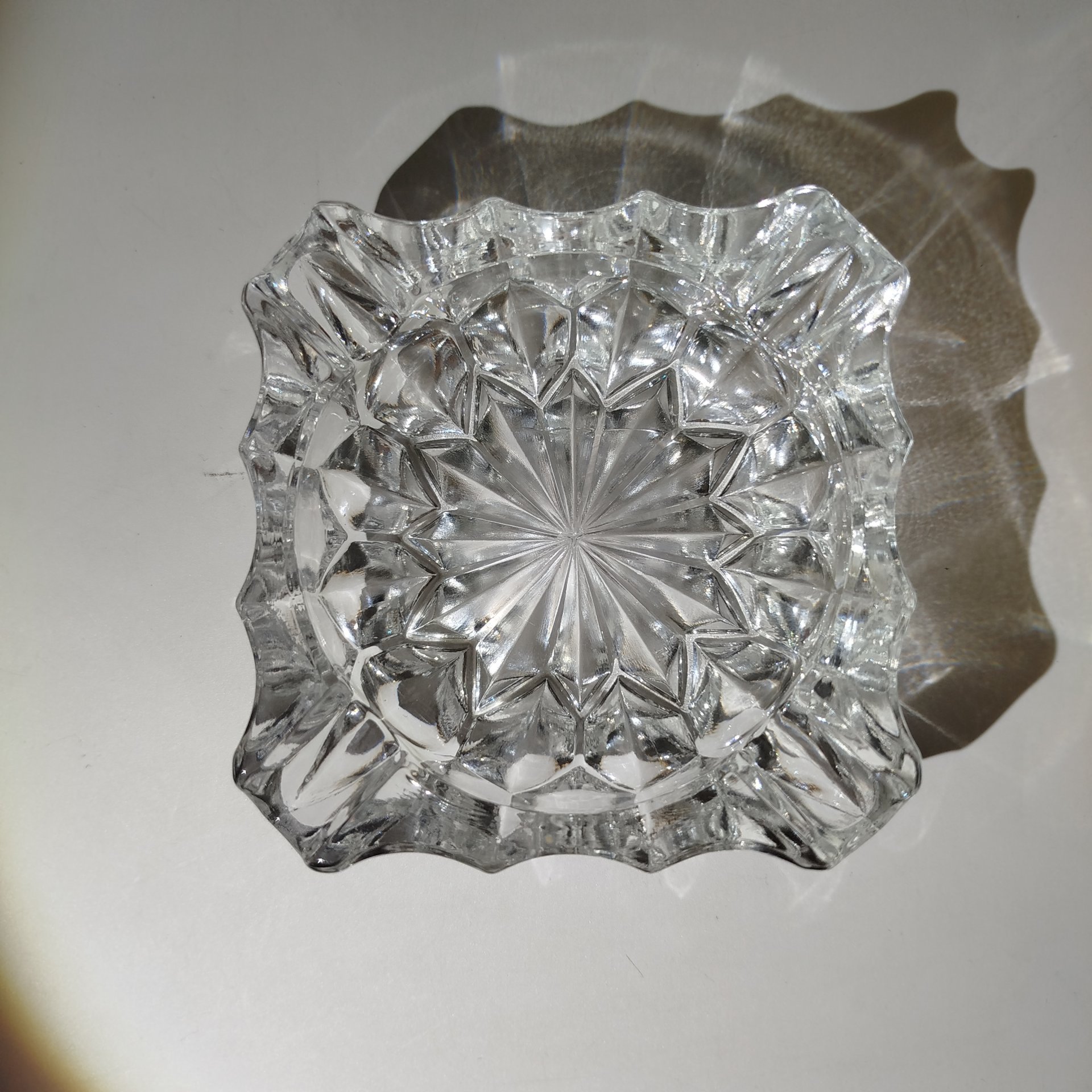 Пепельница с геометрическим декором, хрусталь, СССР, 1970-1980 гг.