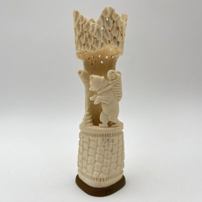 Статуэтка-карандашница "Машенька и медведь"