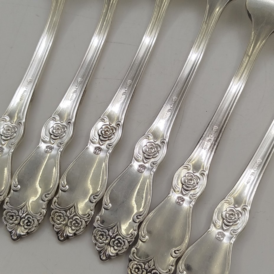 Набор столовых вилок "Серебряная роза" на 6 персон, мНЦ (медь-никель-цинк), Кольчугинский завод цветных металлов, СССР, 1962-1990 гг.