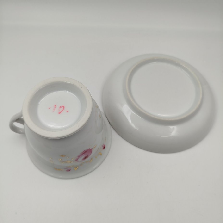 Пара чайная именная "Amelie" ("Амели"), украшенная изображением роз