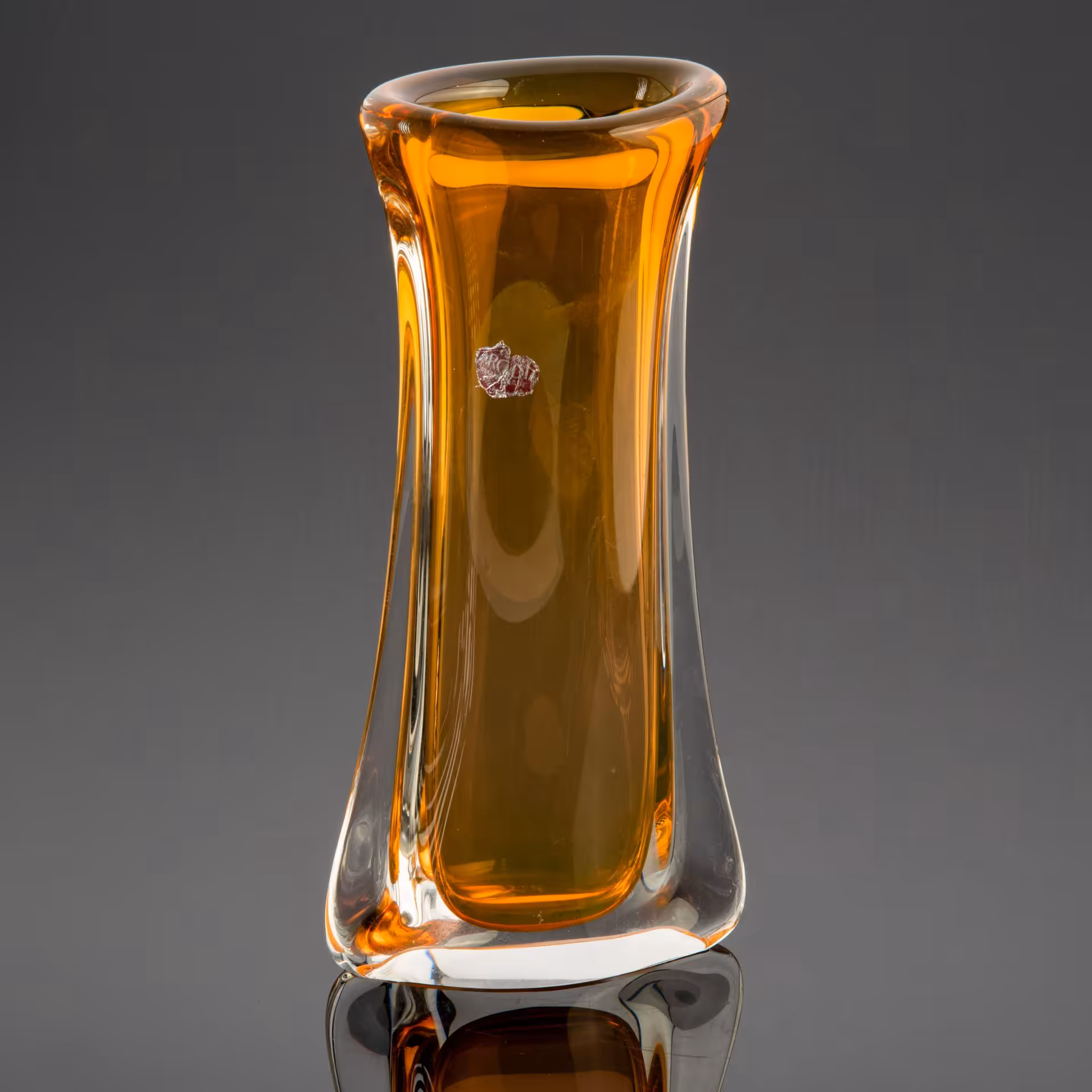 Ваза интерьерная для цветов уплощенной формы Arcadia Crystal Hand made
