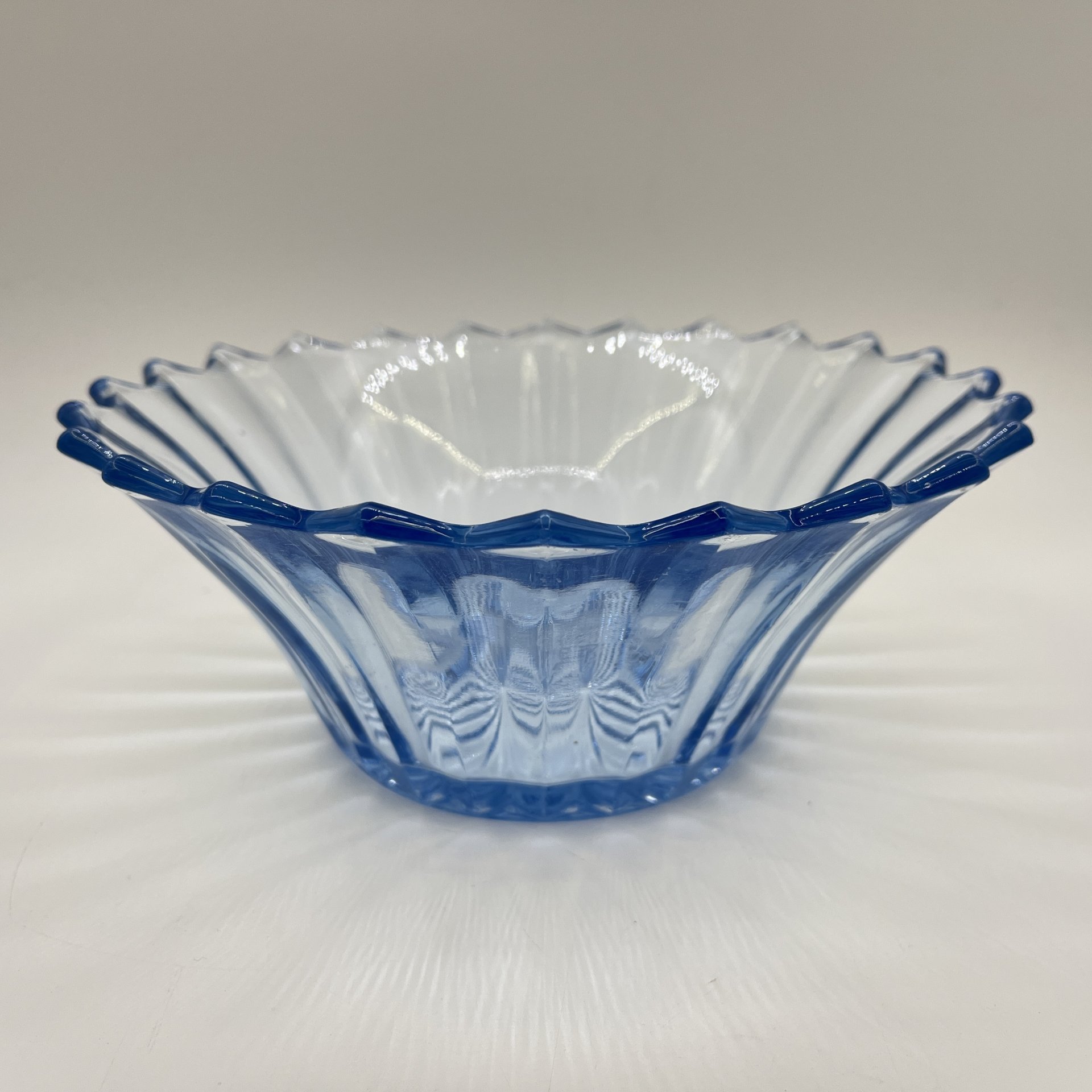 Салатник (конфетница), цветное стекло, СССР, 1970-1990 гг.