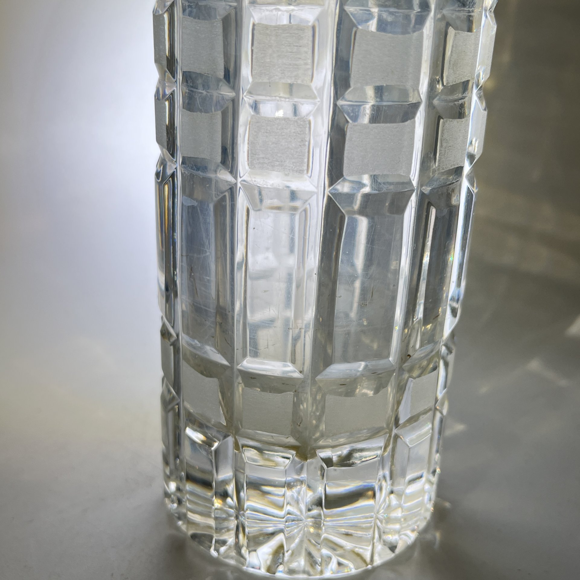 Ваза для цветов "Бисер" с резным геометрическим декором, хрусталь, алмазная грань, Гусевской хрустальный завод (Гусь-Хрустальный), СССР, 1970-1990 гг.