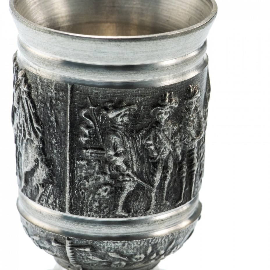 Пара стопок для крепких напитков "Мушкетеры", олово, Германия, 1970-1990 гг.