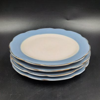 Набор из четырех пирожковых тарелок с каймой голубого цвета, фарфор, крытье, золочение, Коростенский фарфоровый завод (КФЗ), СССР, 1960-1991 гг.