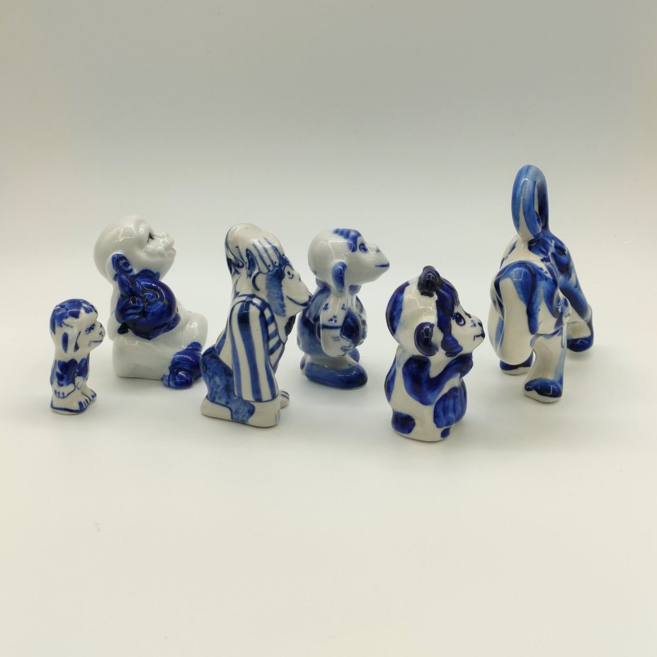 Набор из шести статуэток "Обезьяны", Гжель