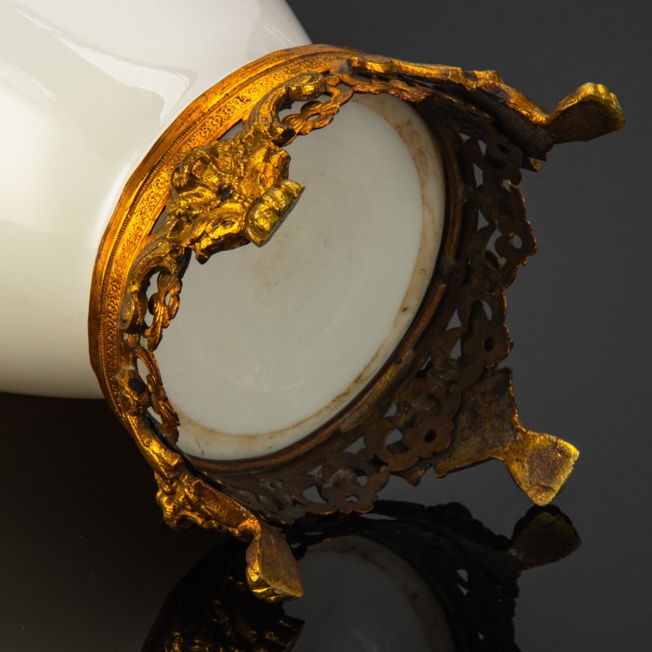 Ваза для цветов на металлической подставке "Прогулка на яхте"