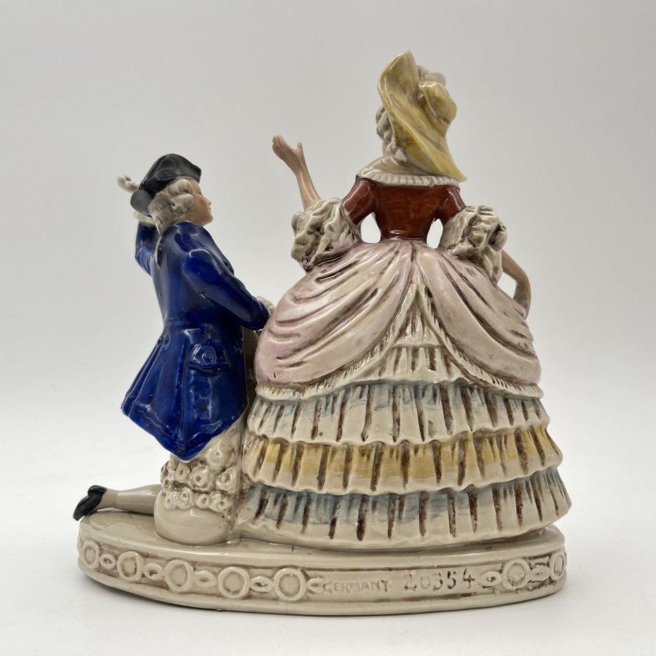 Статуэтка "Серенада для возлюбленной" ("Галантная сцена")