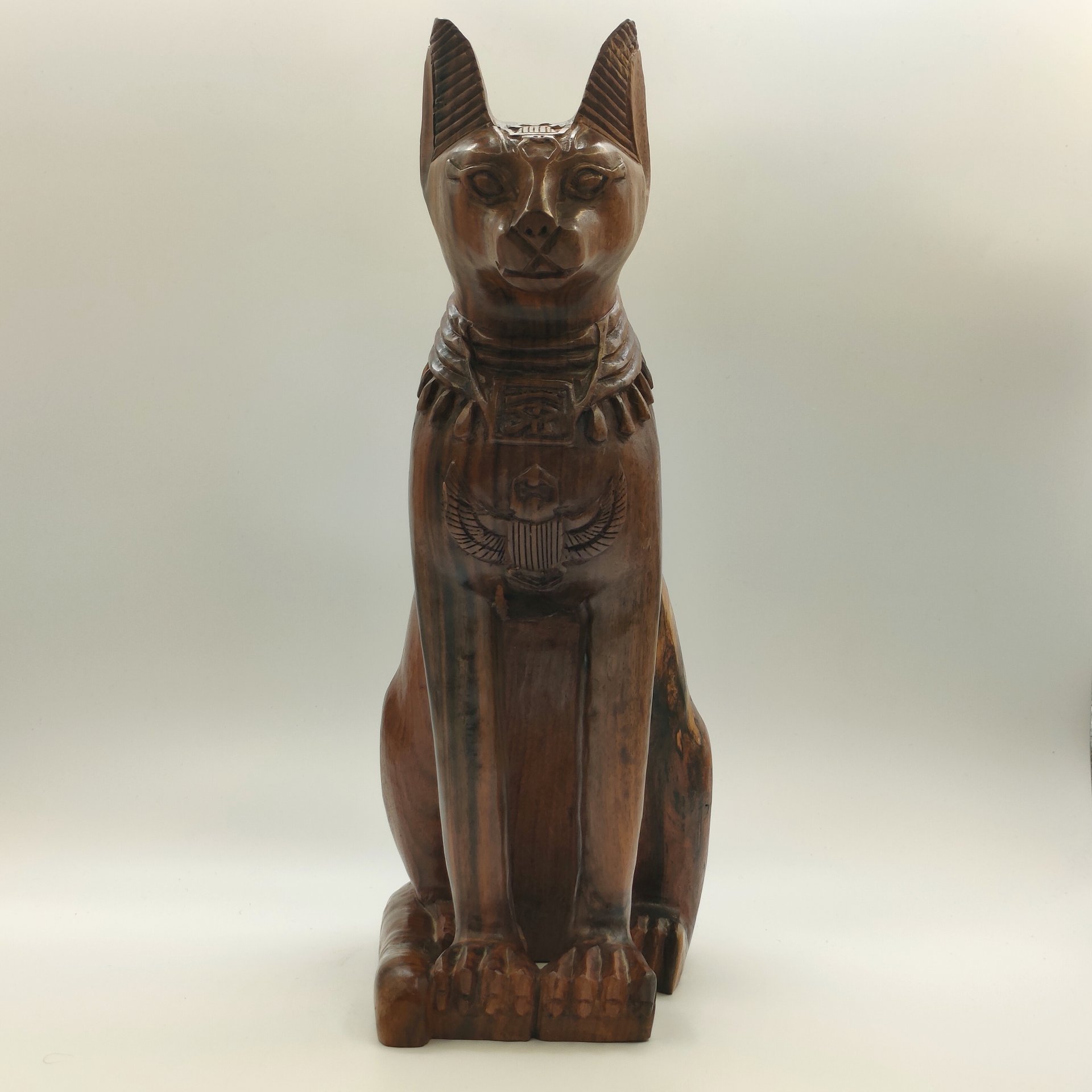 Скульптура "Бастет", дерево, резьба, тонировка, Азия, 1980-2010 гг.