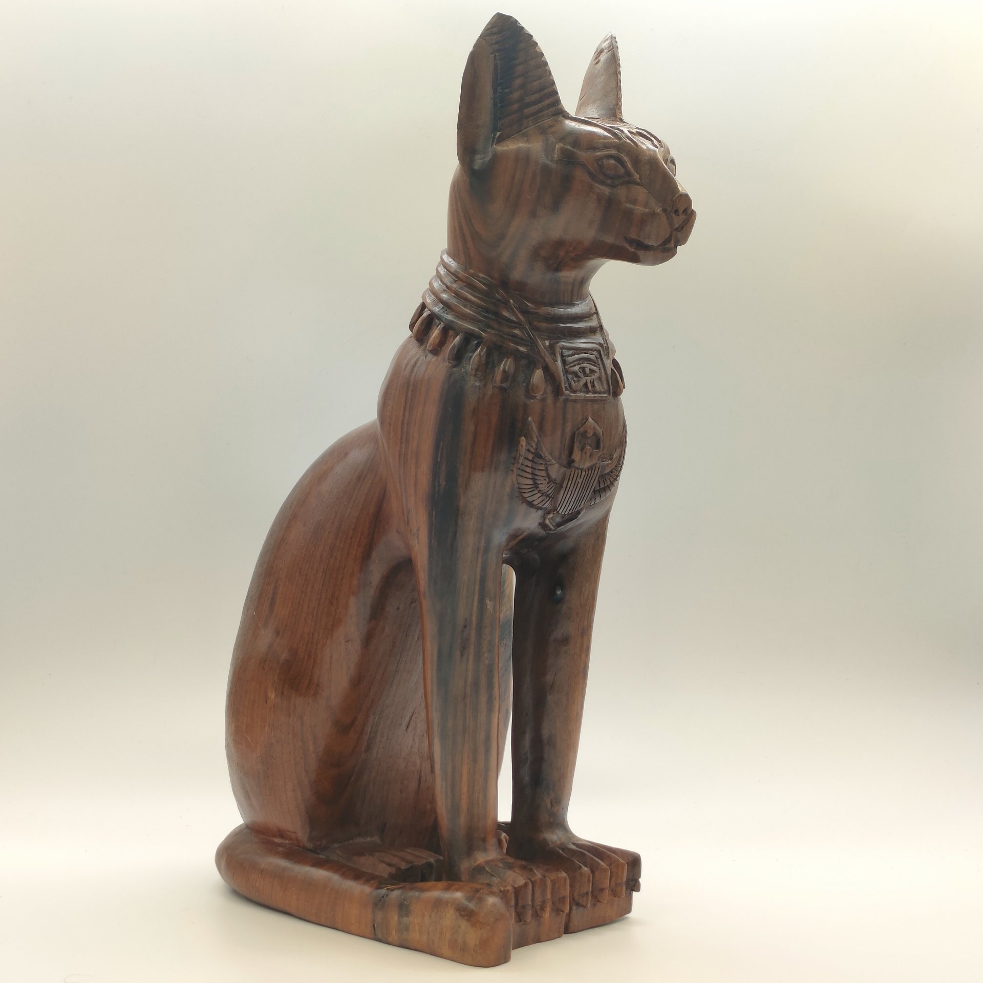 Скульптура "Бастет", дерево, резьба, тонировка, Азия, 1980-2010 гг.