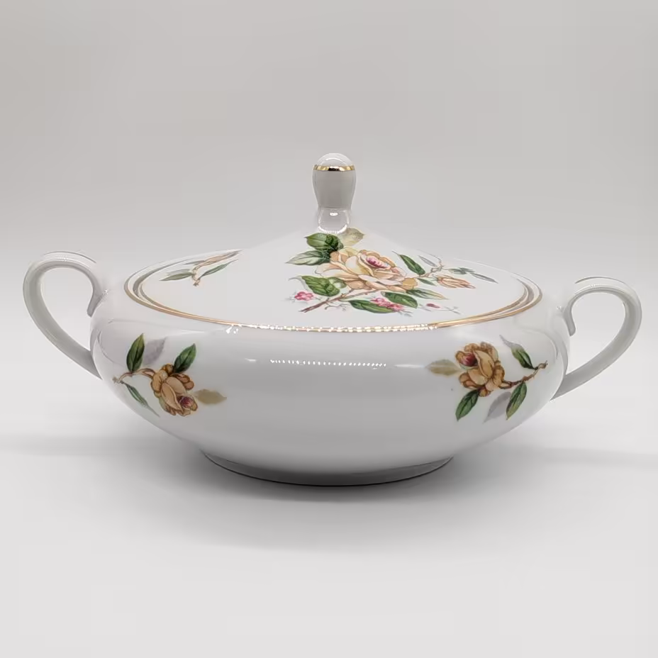 Супница (терина), украшенная цветочным декором, Chori Murakami