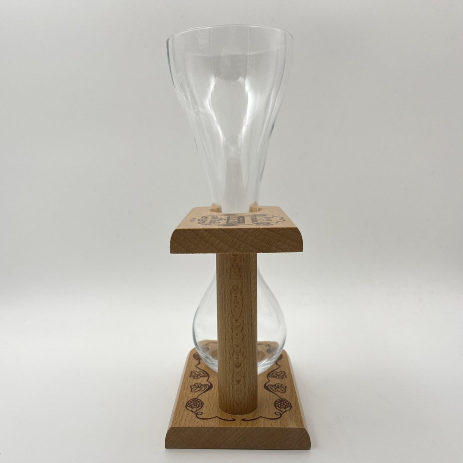 Бокал для пива (для Квака (Kwak)) уникальной формы с ручкой выполненной из дерева