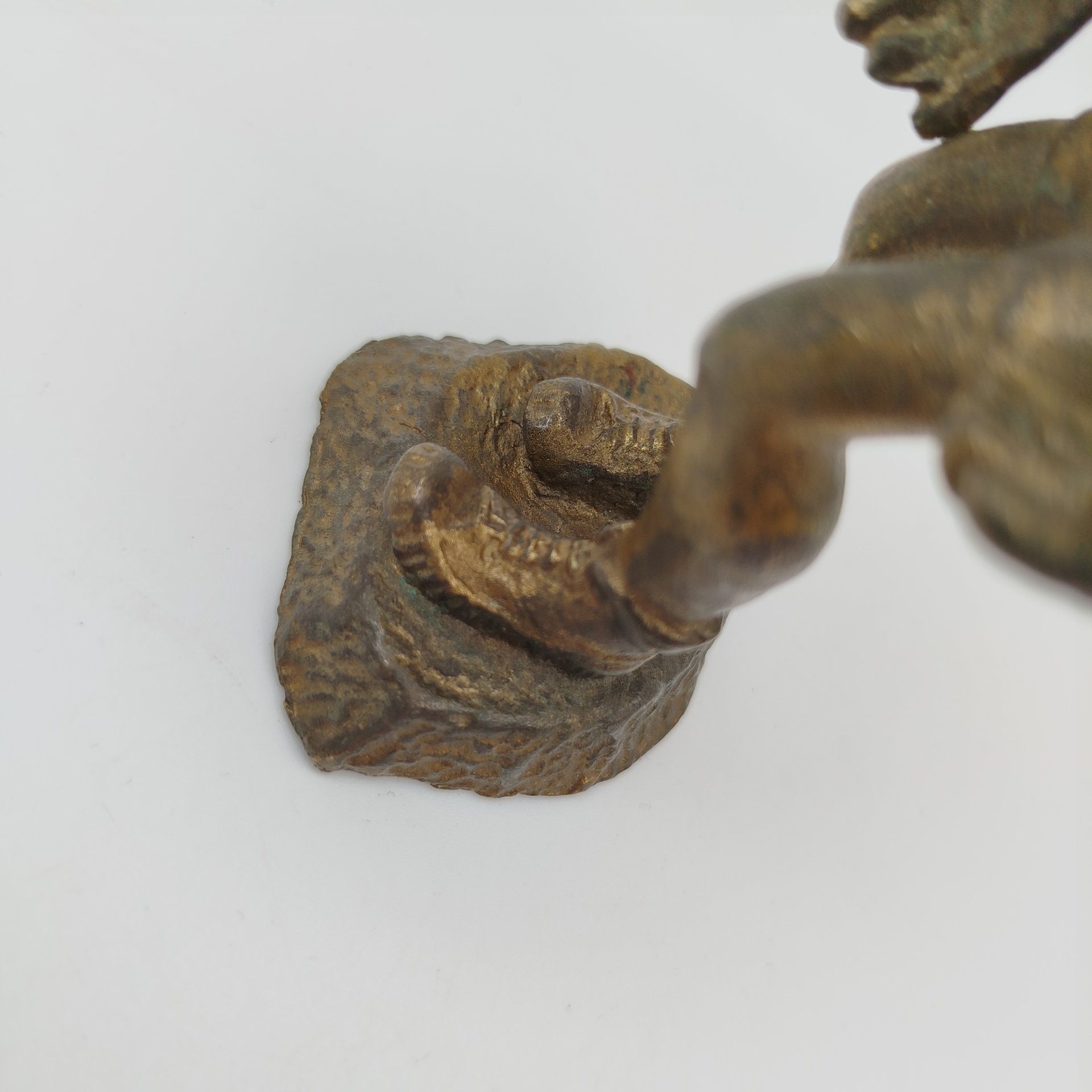 Статуэтка "Футбольный вратарь", металл, Свердловский чугунолитейный завод, СССР, 1950-1960 гг.