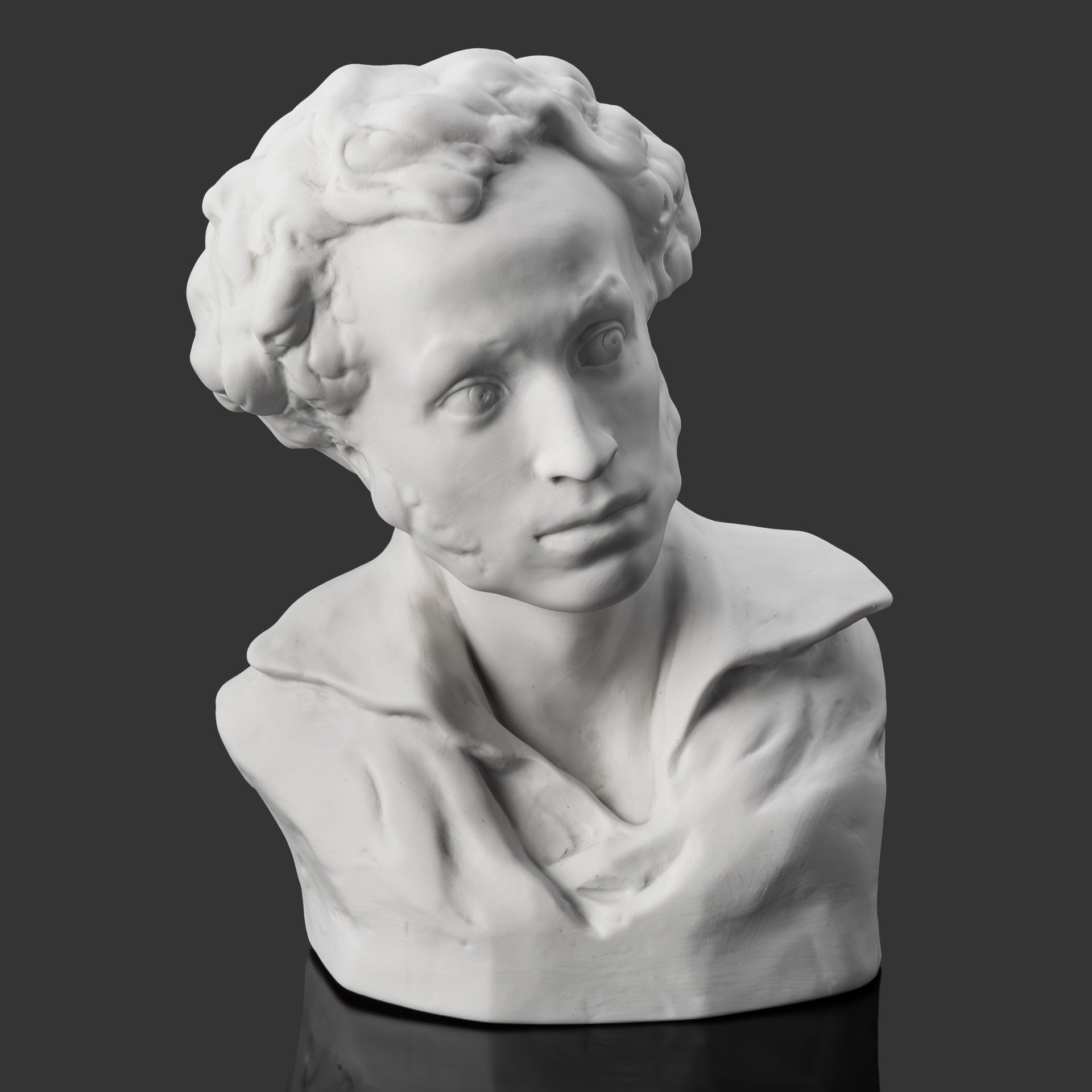 Бюст "А.С. Пушкин", автор модели А.Д. Корсиков, фарфор, бисквит, Ленинградский фарфоровый завод (ЛФЗ), СССР, 1960-1970 гг.