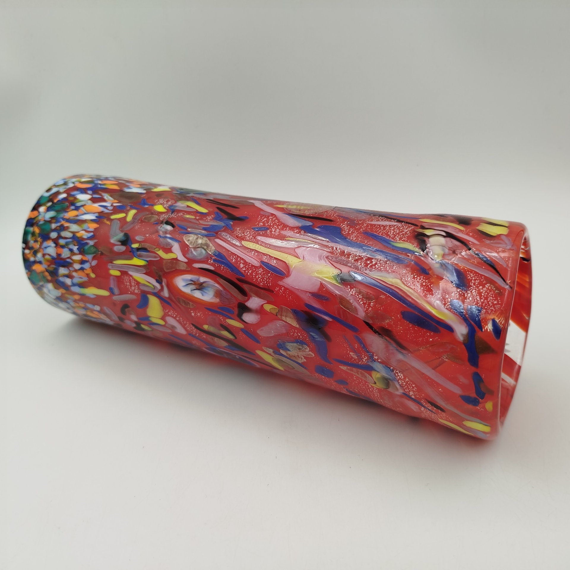 Ваза для цветов, яркого красного цвета, Murart, ручная работа, стекло, spatter, Италия, 2000-2015 гг.