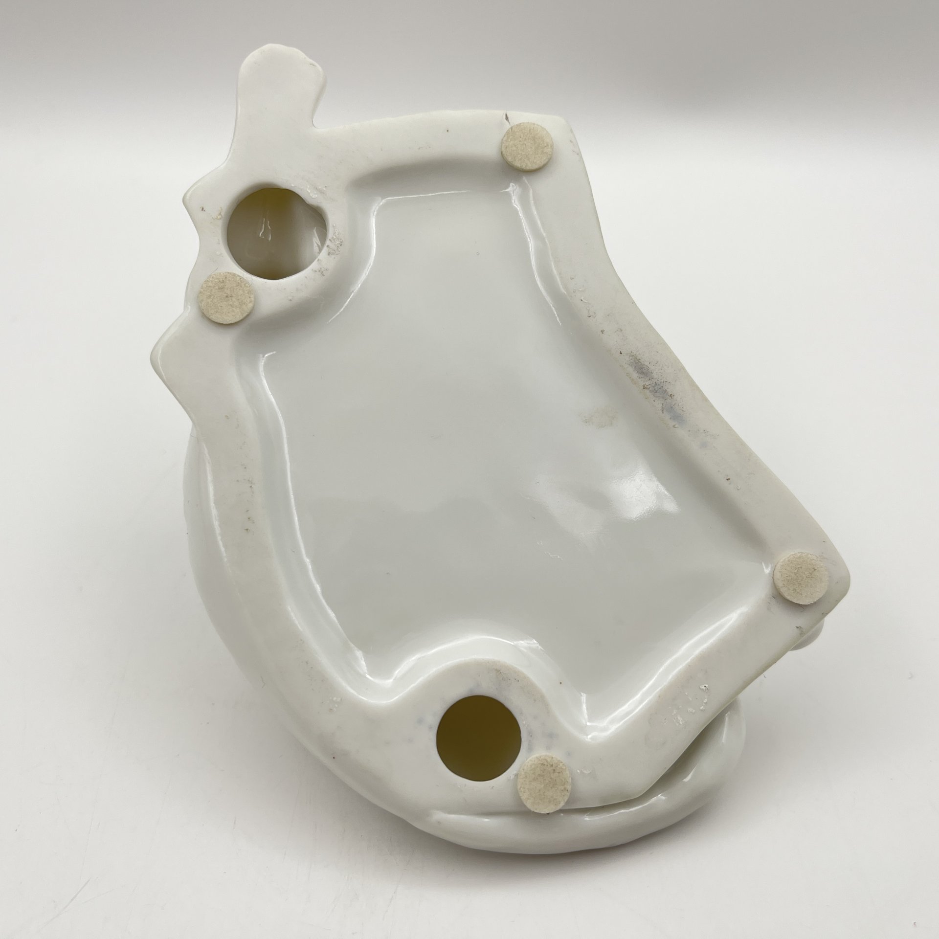 Статуэтка "Кошка с котенком", фарфор, Азия, 2010-2020 гг.