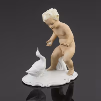 Статуэтка " Путти с гусем", Schaubach-Kunst