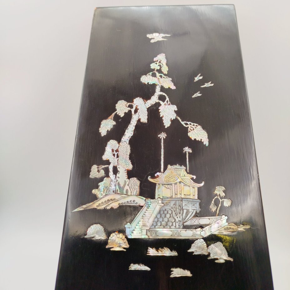 Панно настенное "Пейзаж с пагодой"