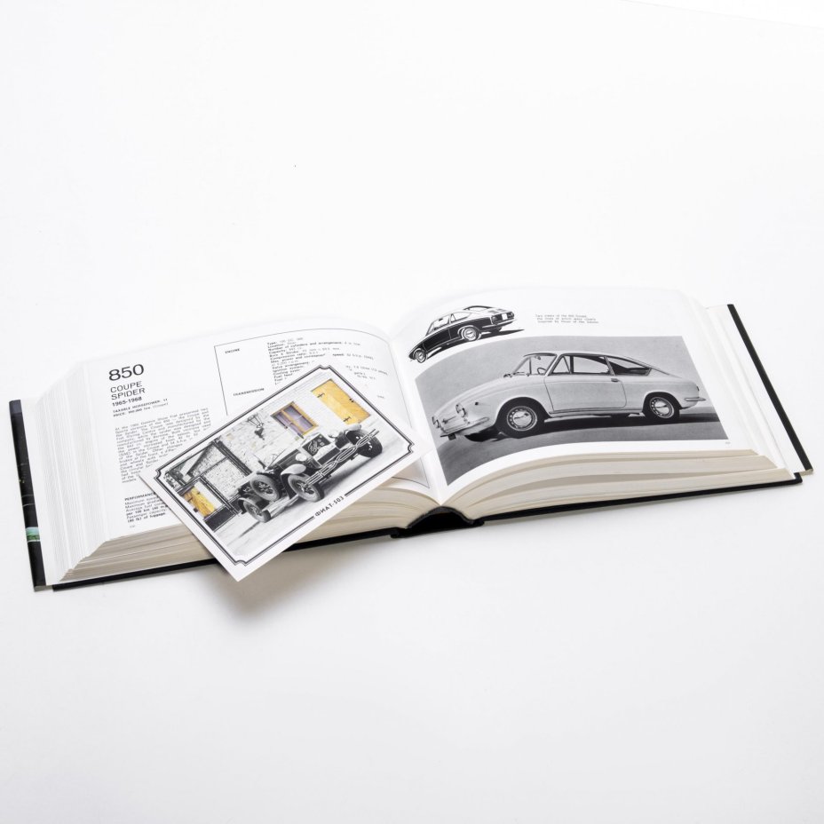 Альбом "All the Fiats" (на английском языке), бумага, печать, суперобложка, футляр, издательство "Editoriale Domus", Милан, Италия, 1996 г.