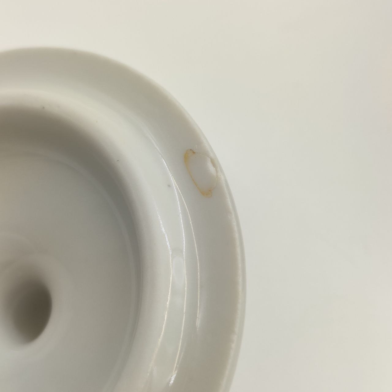 Сахарница со стилизованным декором в виде птиц на ветках, фарфор, деколь, золочение, Дмитровский фарфоровый завод (ДФЗ Вербилки), СССР, 1965-1991 гг.