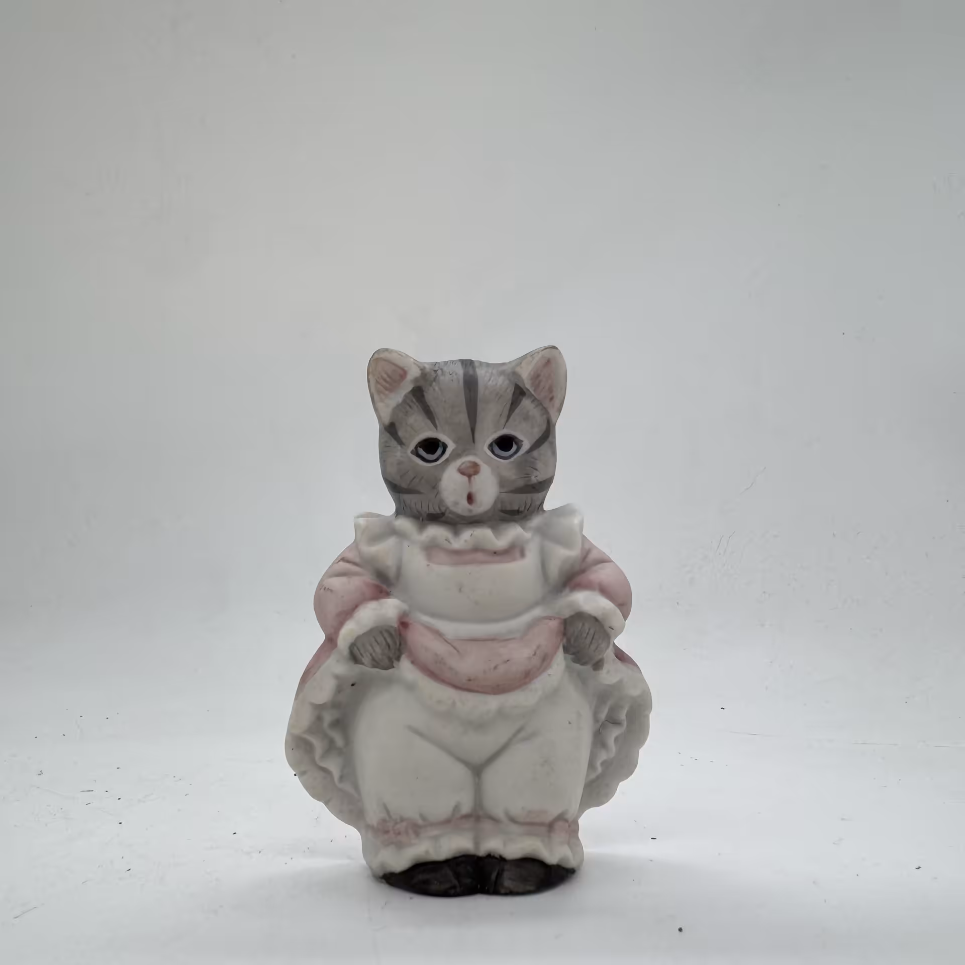 Статуэтка "Кошка-кокетка", Млесна