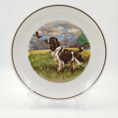 Тарелка декоративная настенная "Спаниель", фарфор, деколь, Дмитровский фарфоровый завод (ДФЗ Вербилки), СССР, 1965-1991 гг.