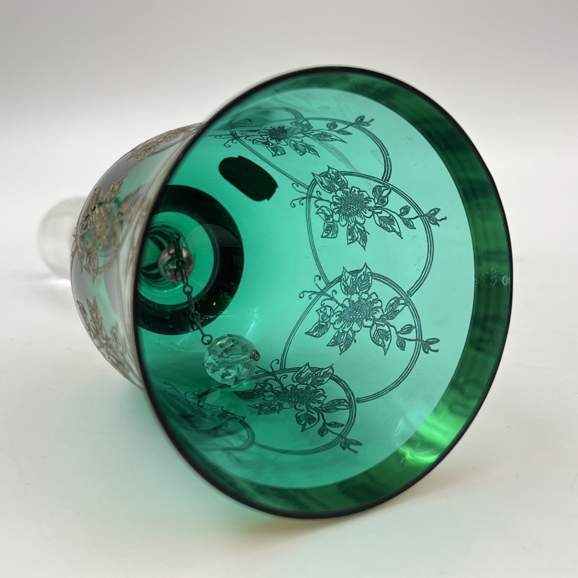 Колокольчик зеленого цвета с узорчатым декором, цветное стекло, золочение, Bohemia Crystal (Bohemia Glass), Чехословакия, 1970-1990 гг.