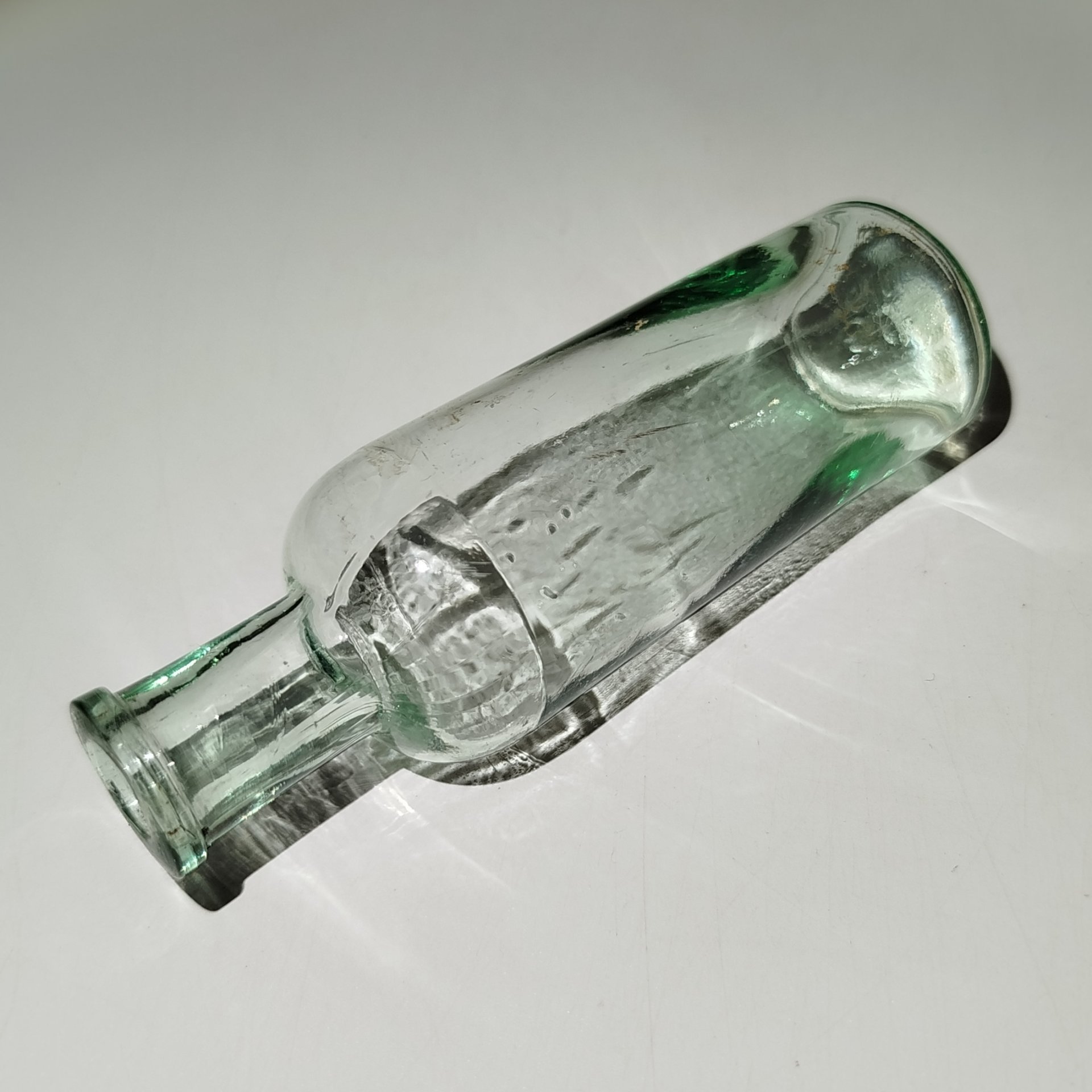 Флакон аптекарский, маркировка "60/60", стекло, Россия, 1900-1940 гг.
